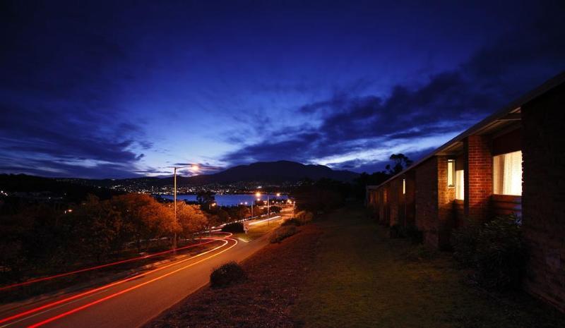 シティ ビュー モーテル Montagu Bay エクステリア 写真