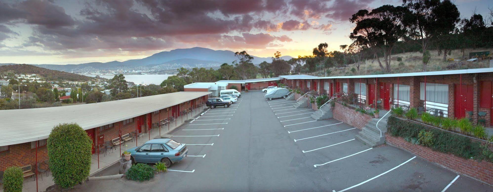 シティ ビュー モーテル Montagu Bay エクステリア 写真