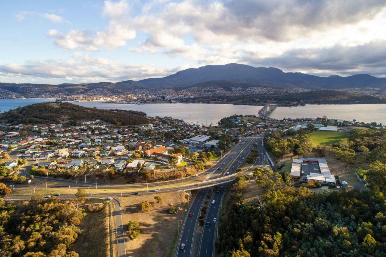 シティ ビュー モーテル Montagu Bay エクステリア 写真